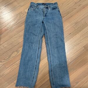 Fashionnova Classic Women's Blue Straight-Leg Jeans